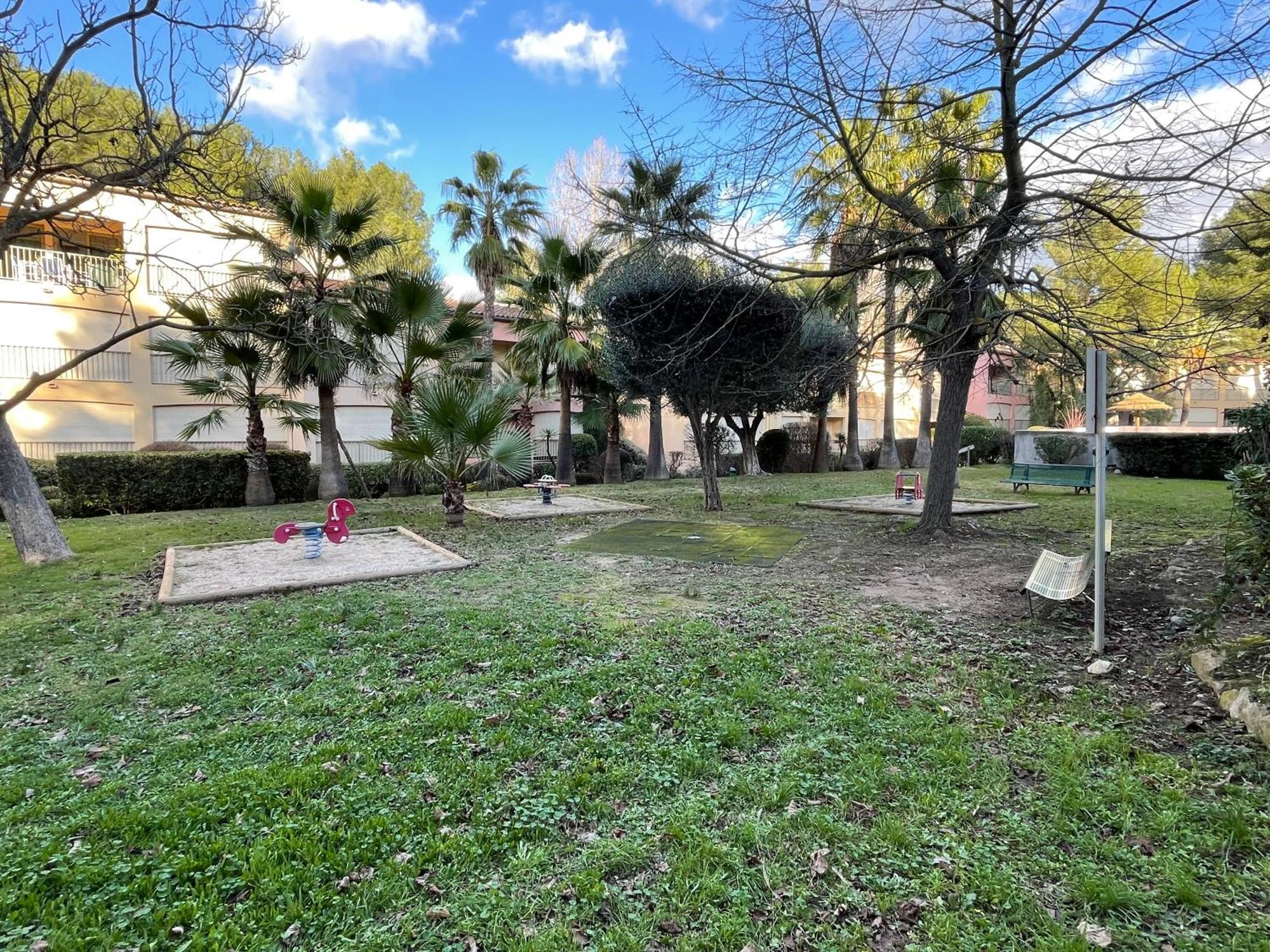Studio Climatise Piscine Et Proche Plage Sanary-sur-Mer Exterior photo